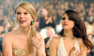 Taylor Swift uniquely honours Selena Gomez after first NFL game outing