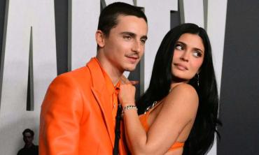 Kylie Jenner’s holiday bling sparks Timothée Chalamet speculation