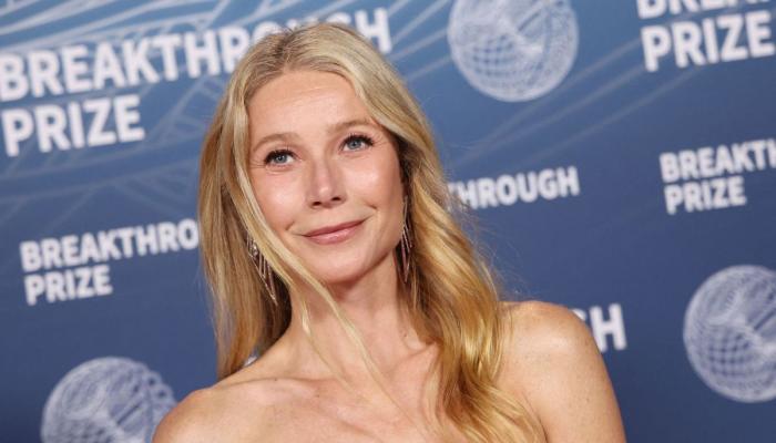 Gwyneth Paltrow steps out for dinner at iconic Italian restaurant