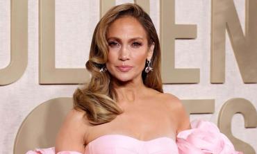 Jennifer Lopez pens goodbye message to late Valentino Garavani