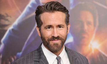 Ryan Reynolds gets slammed over melodramatic email to Collen Hoover