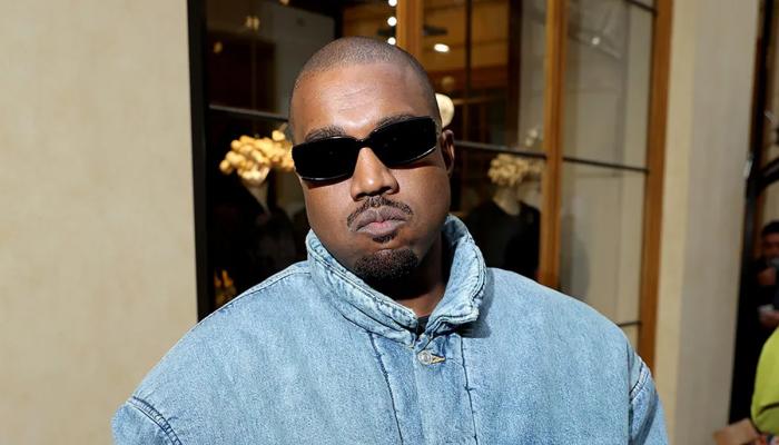 Kanye West issues public apology for antisemitic remarks