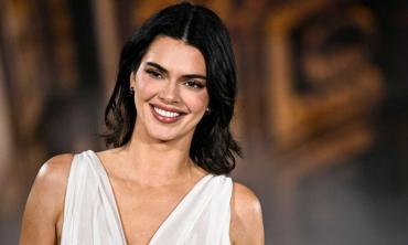 Kendall Jenner jokes about ‘Kardashian curse’ in Super Bowl commercial