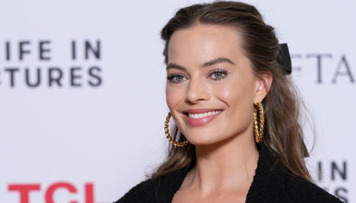 Margot Robbie makes bold fashion statement at Wuthering Heights London photocall