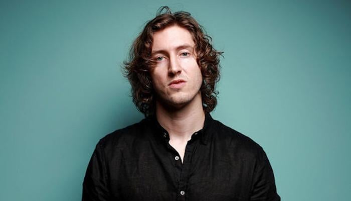 Dean Lewis issues public apology following TikTok allegations