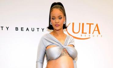 Rihanna celebrates 38th birthday with 'pregnant' belly: More details