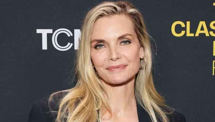 Michelle Pfeiffer reunites with Elle, Dakota Fanning at SXSW premiere