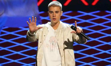 Justin Bieber returns with secret LA concert for selected fans