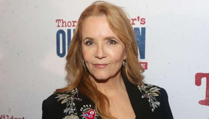 Lea Thompson says directing helped her ‘stay relevant’ in Hollywood