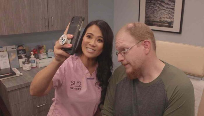 Dr. Pimple Popper’s Sandra Lee