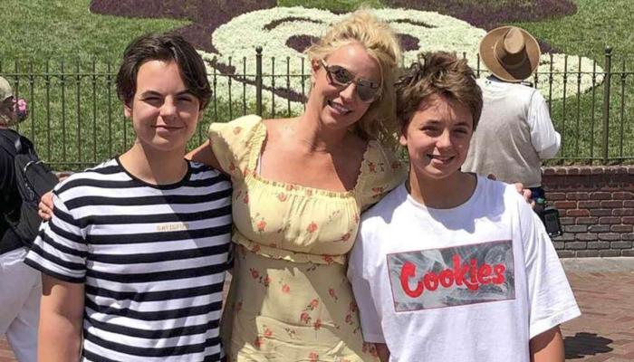 Britney Spears with sons, Sean Preston, and Jayden James