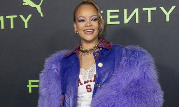 Rihanna reveals adorable baby Rocki’s face on the magazine cover