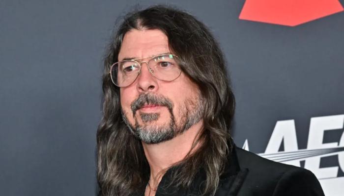 Dave Grohl recalls ‘horrible’ moment he accidentally insulted David Bowie