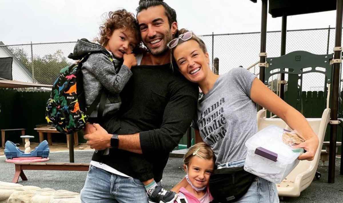Justin Baldoni with wife Emily and children