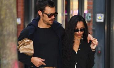 Zoe Kravitz spotted 'cheating' on Harry Styles in secret video?