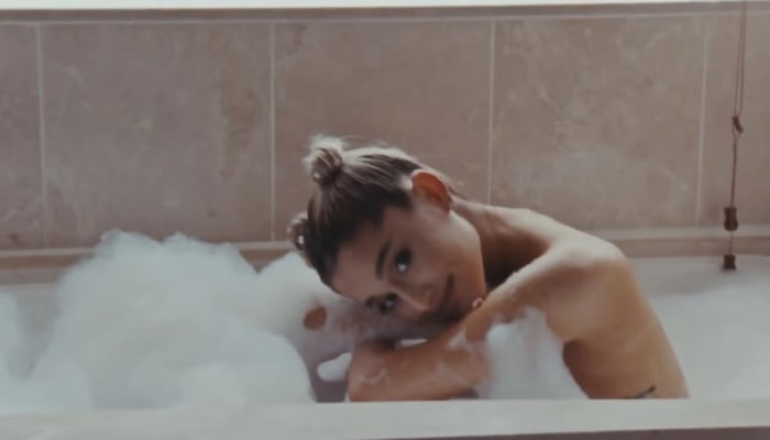 Ariana Grande gives fans the ick with bizarre detail about Petal process