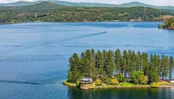 Inside the iconic House on the Rock on Idahos Lake Coeur dAlene