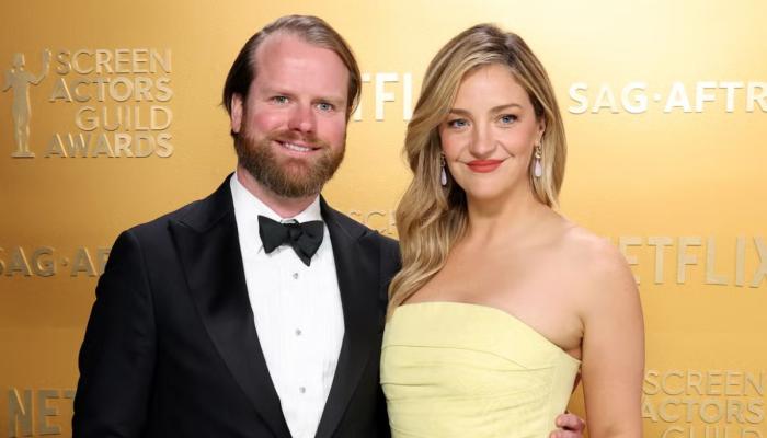 Abby Elliott files for divorce from husband Bill Kennedy after 10 years of marriage