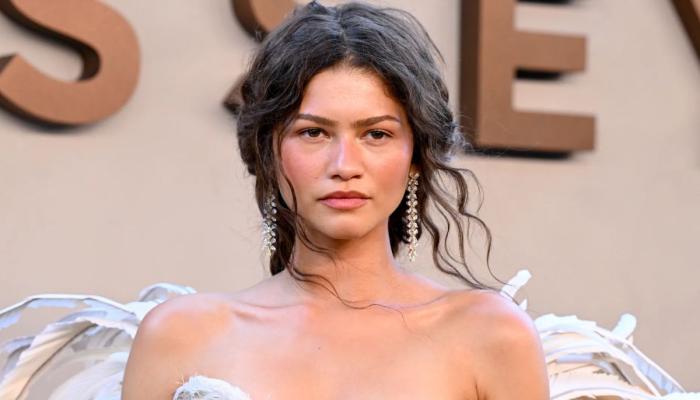 Zendaya debuts dramatic new hairstyle at premiere in Shanghai